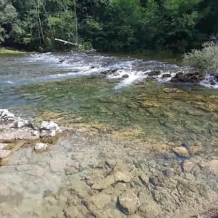 Lägenhet Apartma Krupa *